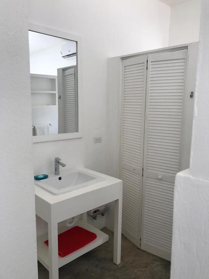 77 West Boutique Hotel Treasure Beach Ngoại thất bức ảnh